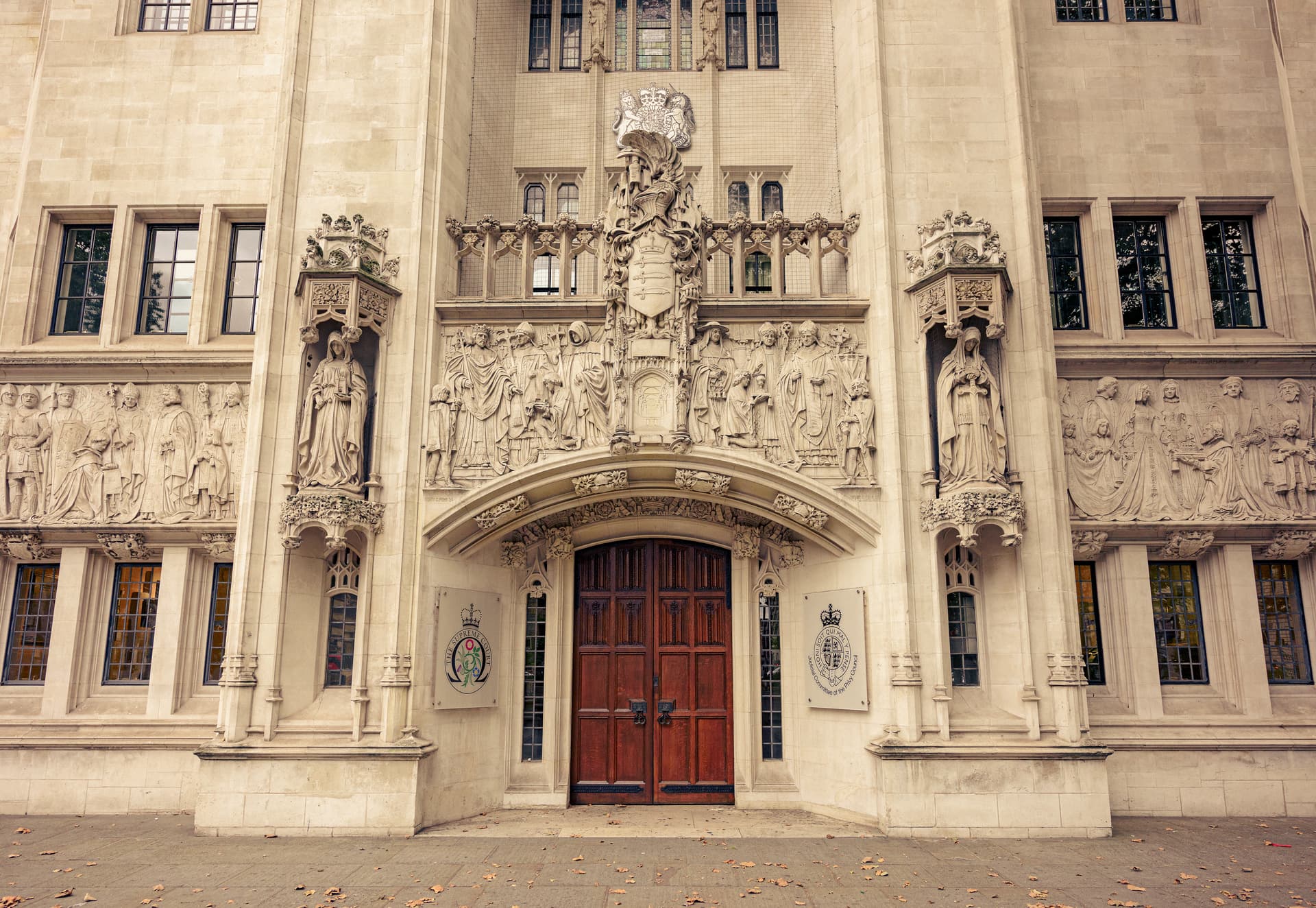 LONDON, UNITED KINGDOM - SEPTEMBER, 4. Entrace door of the Supreme Court of the United Kingdom on September, 4, 2016 in London.